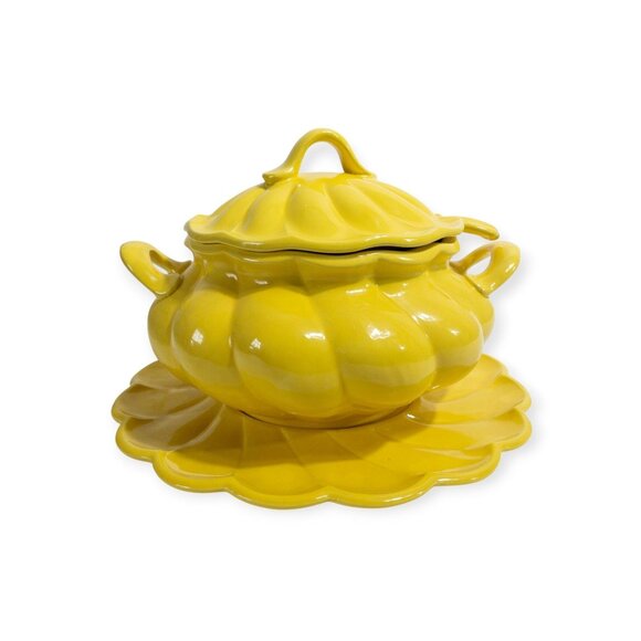 Vintage Sunshine Yellow Ceramic Tureen Set With Lid Matching Plate & Serving Spo - Picture 1 of 16